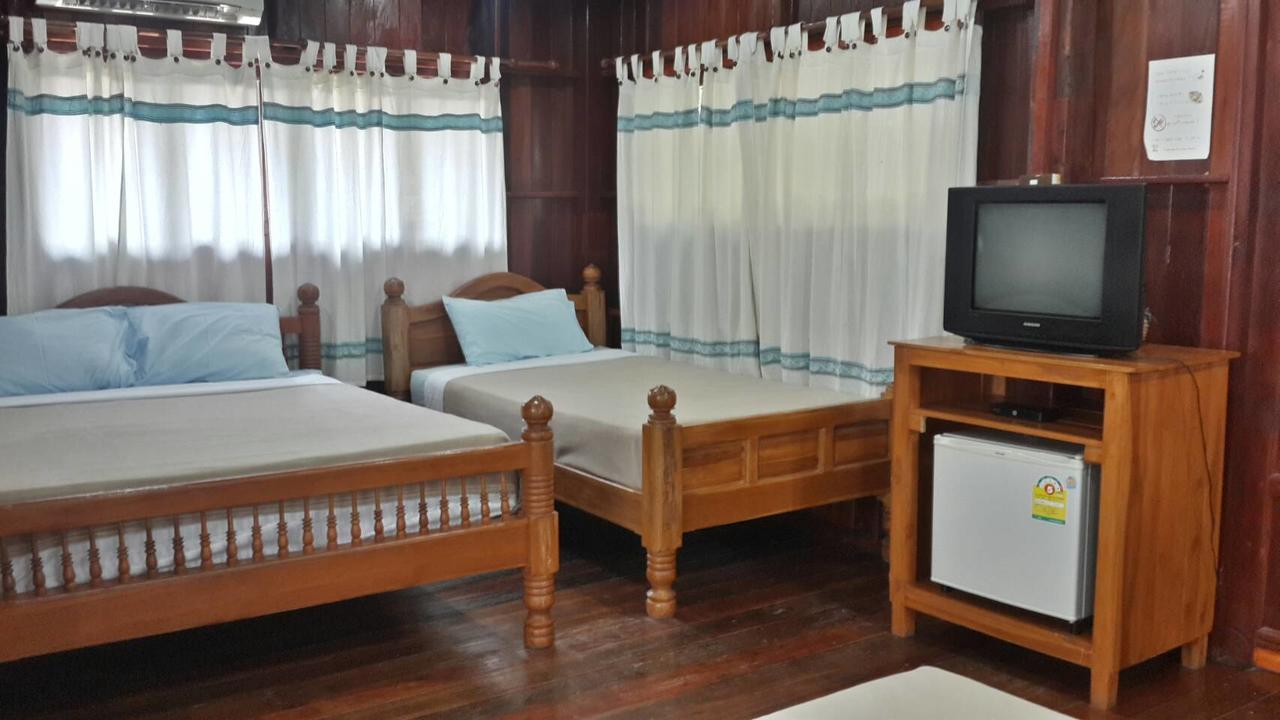 Baansuan Lychee Maeklong Resort Ampawa Ампхава Экстерьер фото