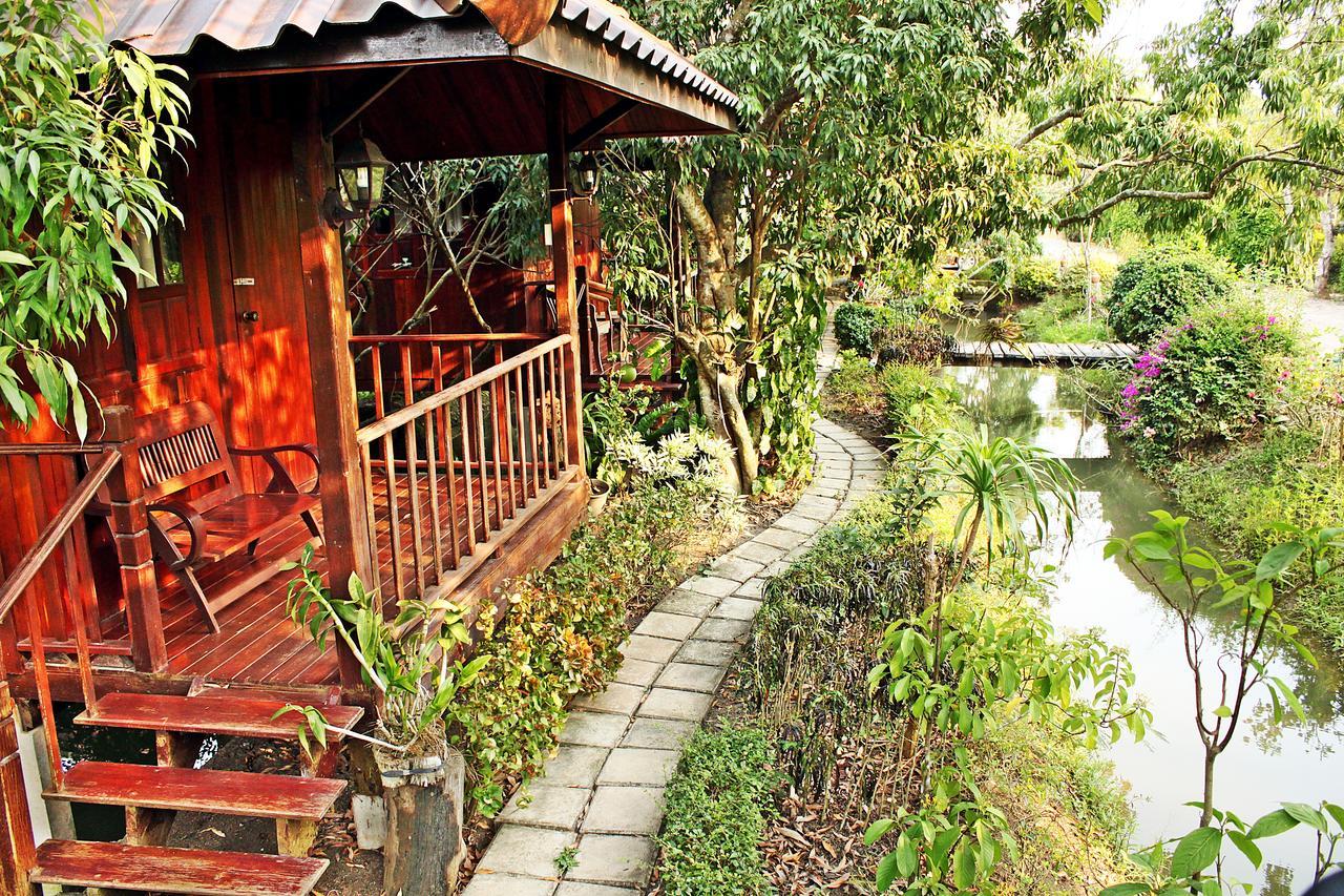 Baansuan Lychee Maeklong Resort Ampawa Ампхава Экстерьер фото